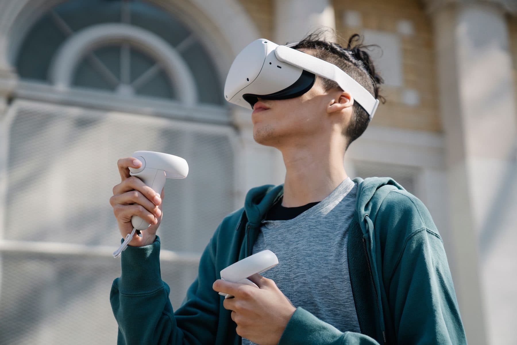 Embracing the Benefits of Virtual Reality In The Real Estate Industry - Sonoma Real Estate